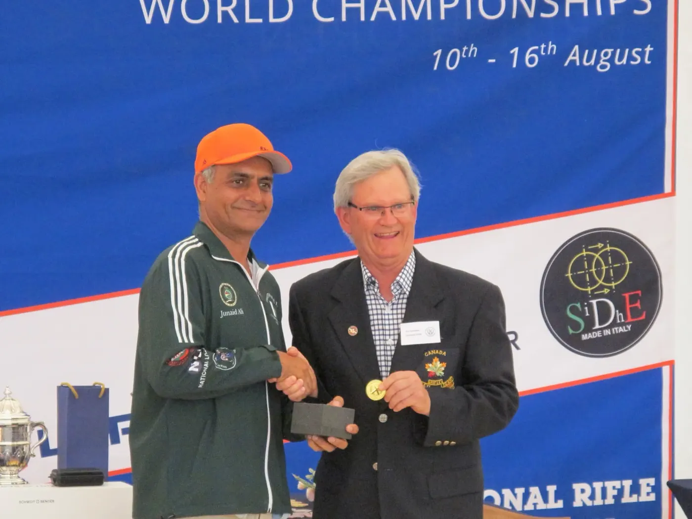 Junaid Ali Zulfiqar receives a medal at the F-Class World Championships.
